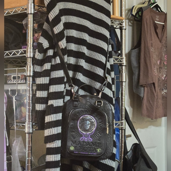 Disney Madame Leota Haunted Mansion Embroidered Crossbody Purse Bag - Picture 3 of 3